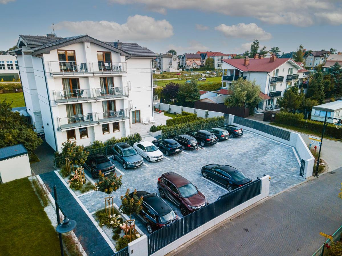 Apartamenty I Pokoje Goscinne Relax Jastarnia Exterior foto