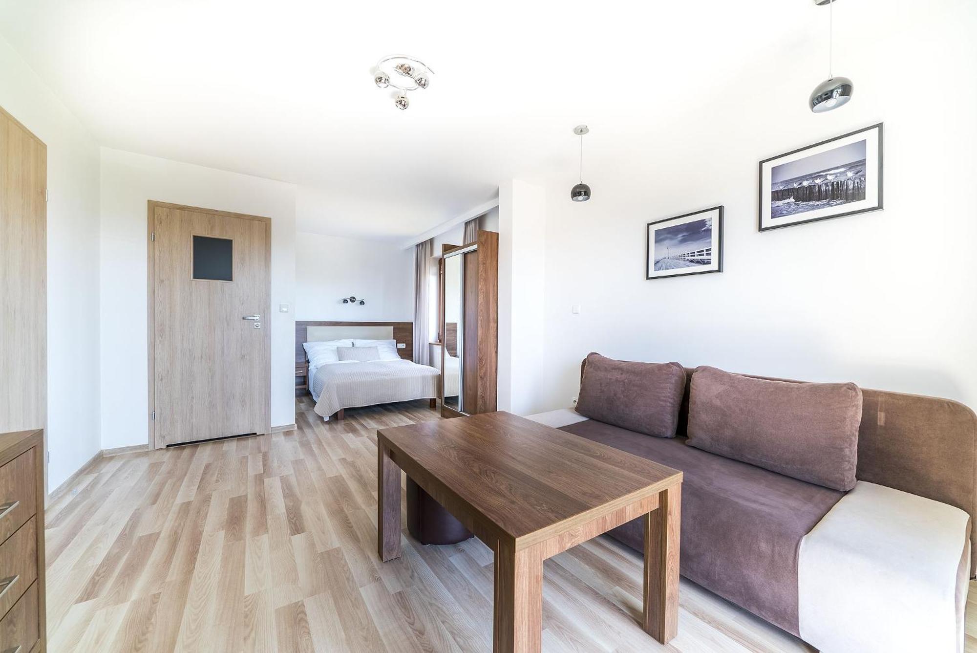 Apartamenty I Pokoje Goscinne Relax Jastarnia Zimmer foto
