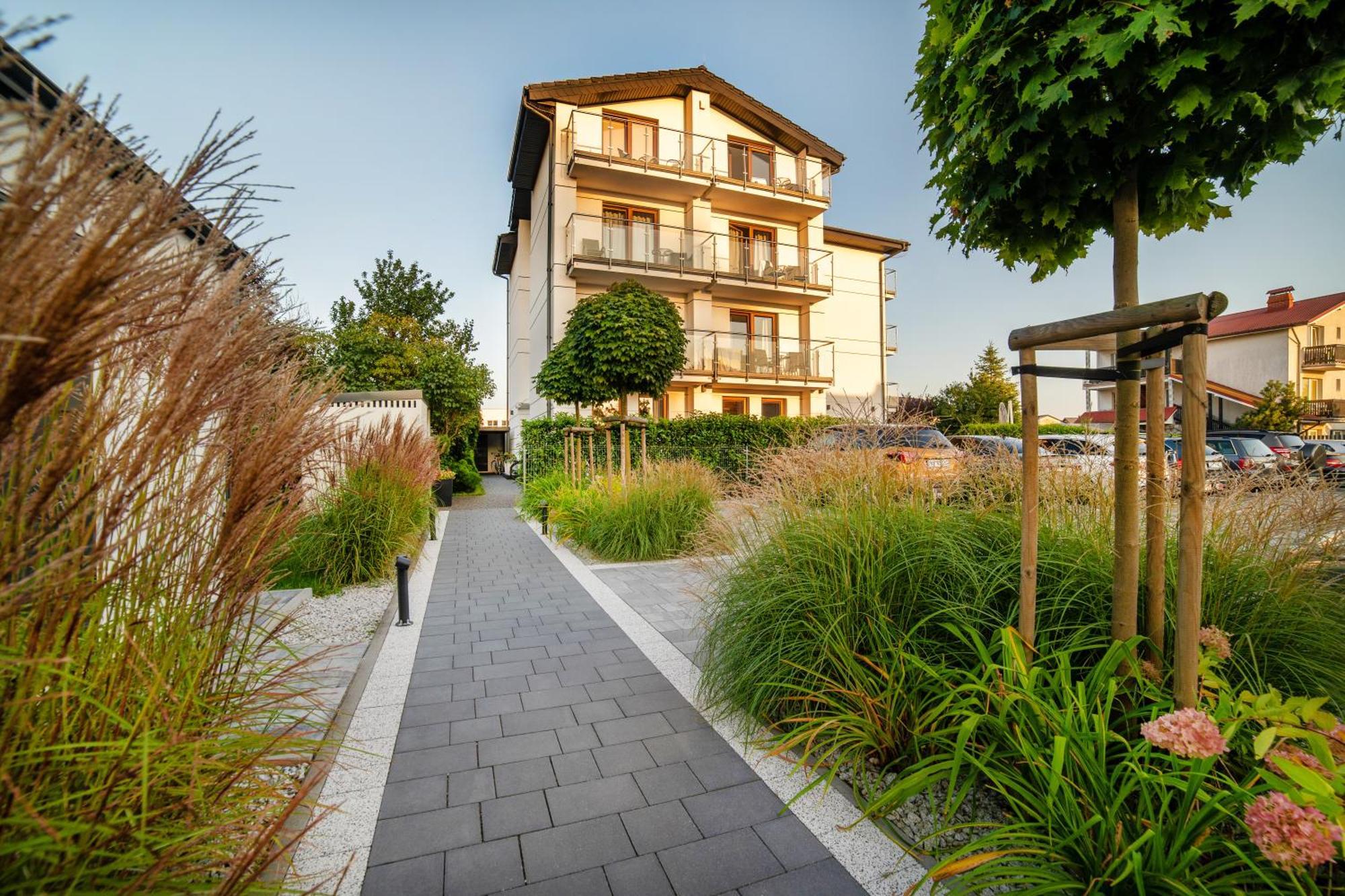 Apartamenty I Pokoje Goscinne Relax Jastarnia Exterior foto