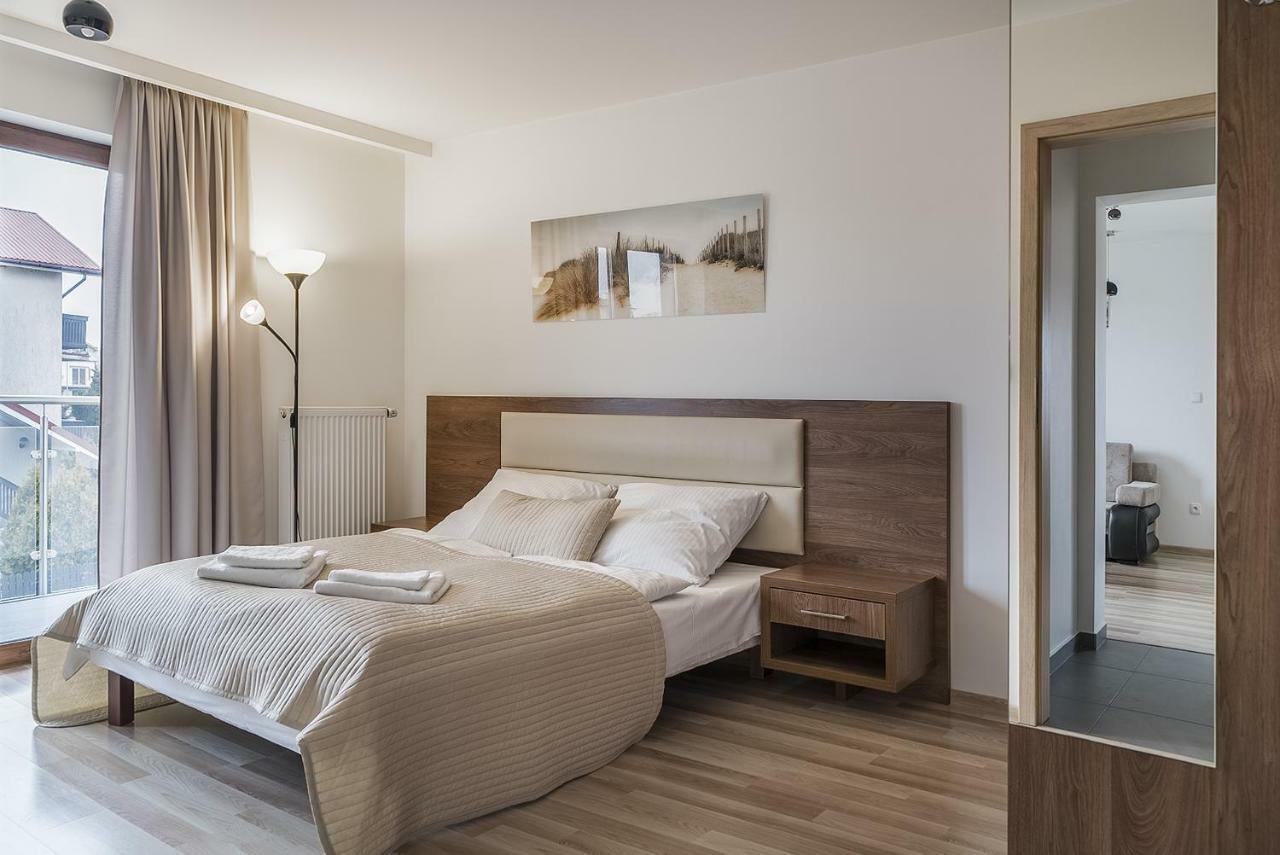 Apartamenty I Pokoje Goscinne Relax Jastarnia Exterior foto