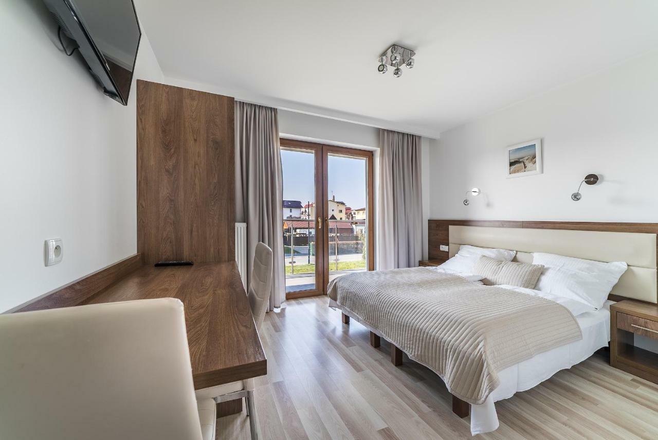 Apartamenty I Pokoje Goscinne Relax Jastarnia Exterior foto