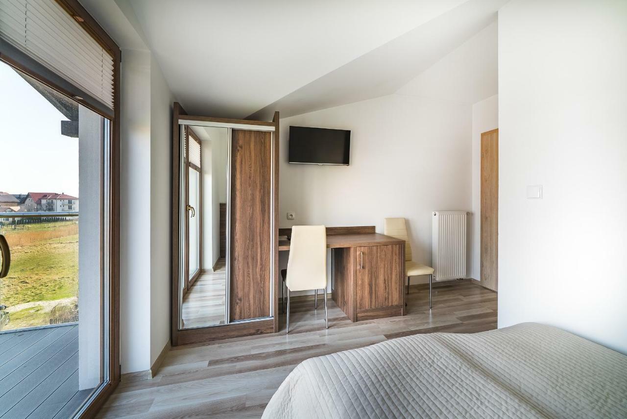 Apartamenty I Pokoje Goscinne Relax Jastarnia Zimmer foto