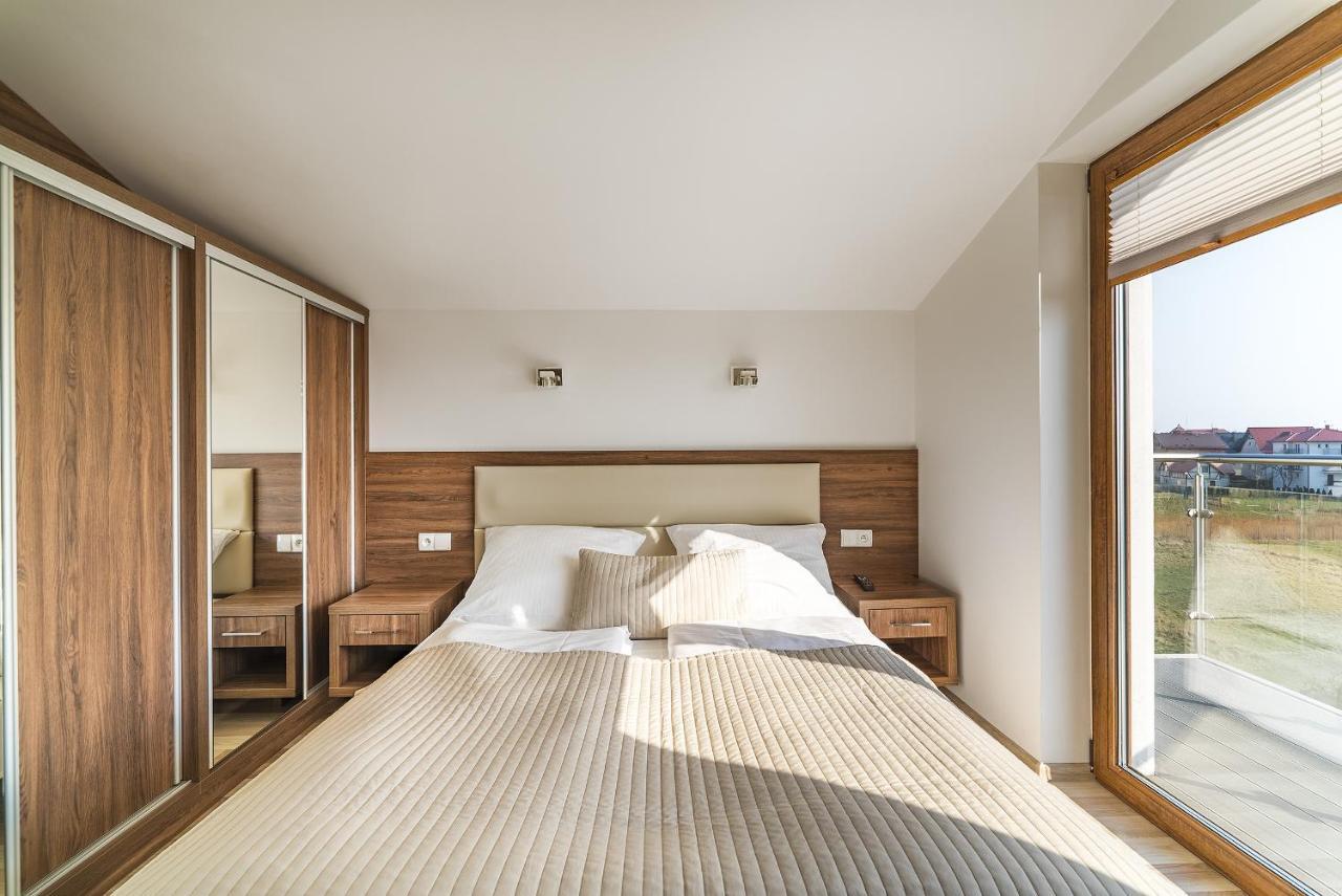 Apartamenty I Pokoje Goscinne Relax Jastarnia Exterior foto